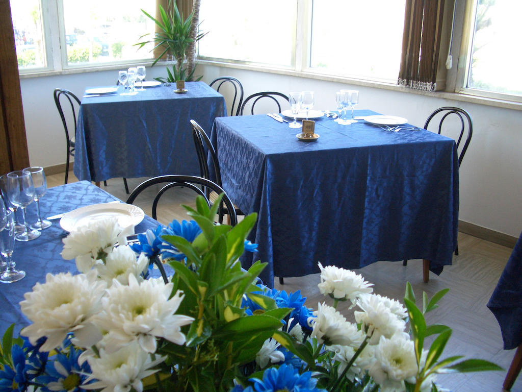Hotel Bristol Cervia Buitenkant foto